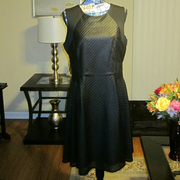 Belle Badgley Mischka Dress - NWT - Picture 5 of 8